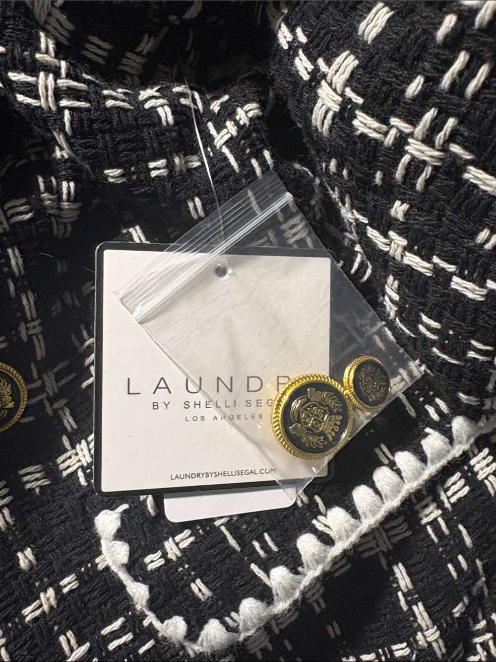 Laundry By Shelli Segal • Stitch Trim Tweed Blazer - Picture 3 of 3